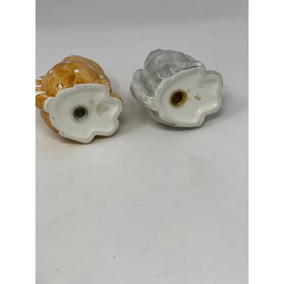 Vintage Ceramic Cat Salt & Pepper Shakers Hand Painted Cardinal 4.5" - Picture 6 of 7